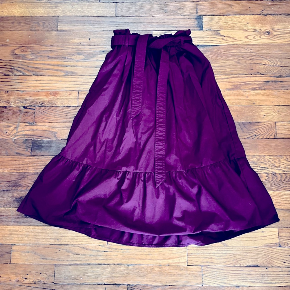 Garnet color paper bag waist with sash, tiered skirt. Light, cute. XS